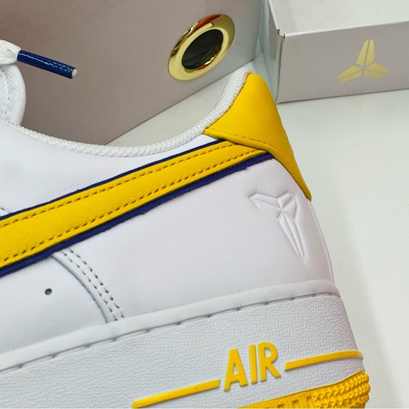 2024
Kobe Bryant x Nike Air Force 1 Low Retro QS 'Lakers Home' - Picture 11 of 13